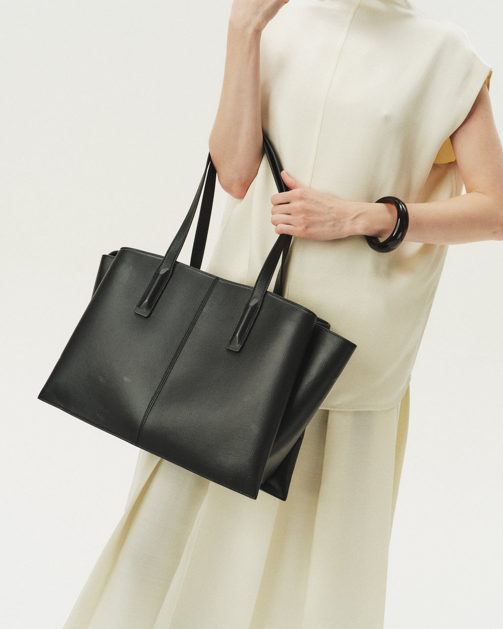 The Essential Tote - Espresso